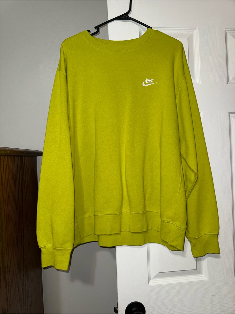 Nike Classic Fleece Crewneck Sweatshirt